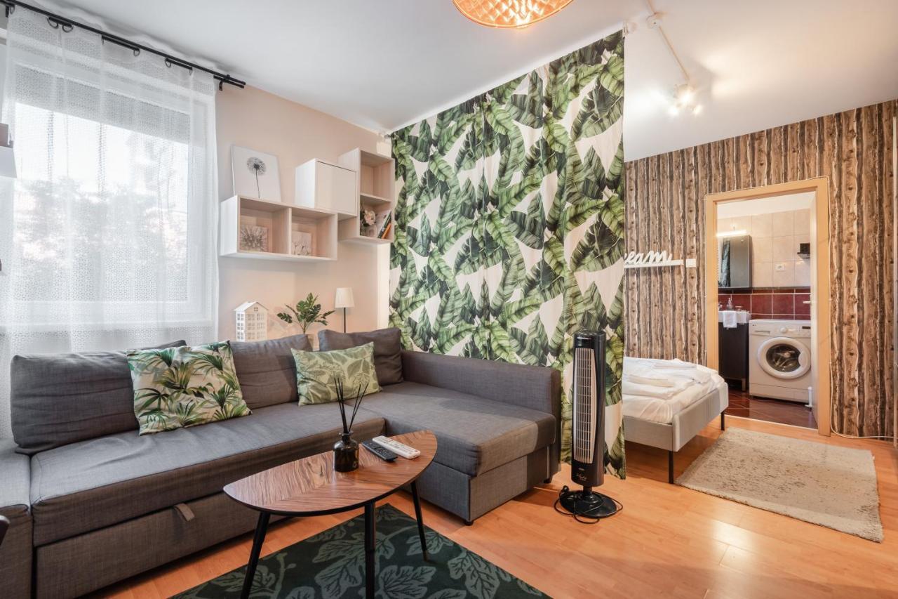 Green Lush Apartment Budapešť Exteriér fotografie
