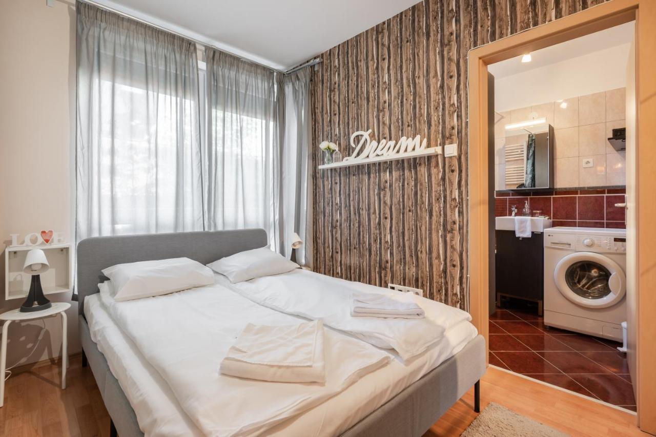 Green Lush Apartment Budapešť Exteriér fotografie